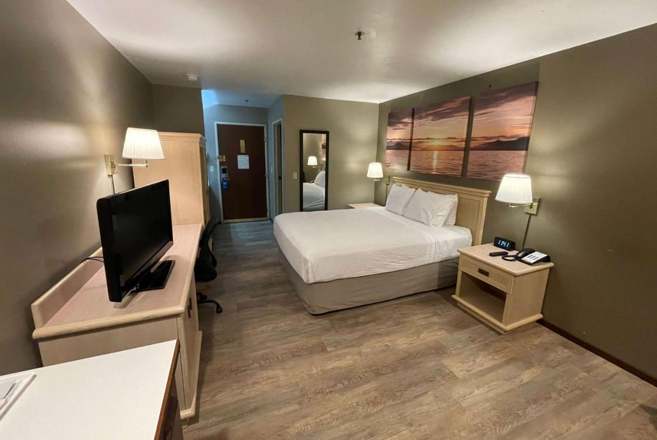 Days Inn By Wyndham Seatac Airport Ngoại thất bức ảnh
