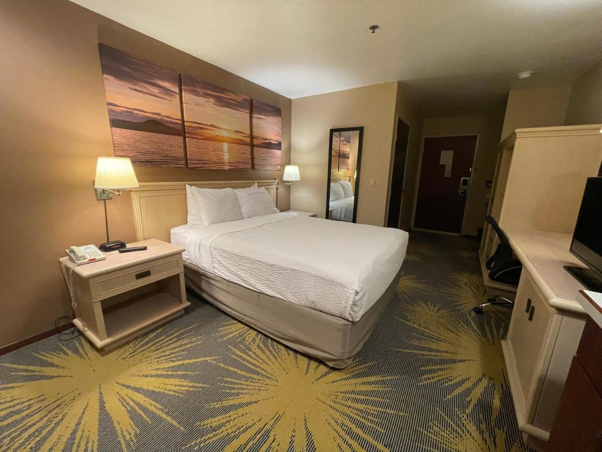 Days Inn By Wyndham Seatac Airport Ngoại thất bức ảnh