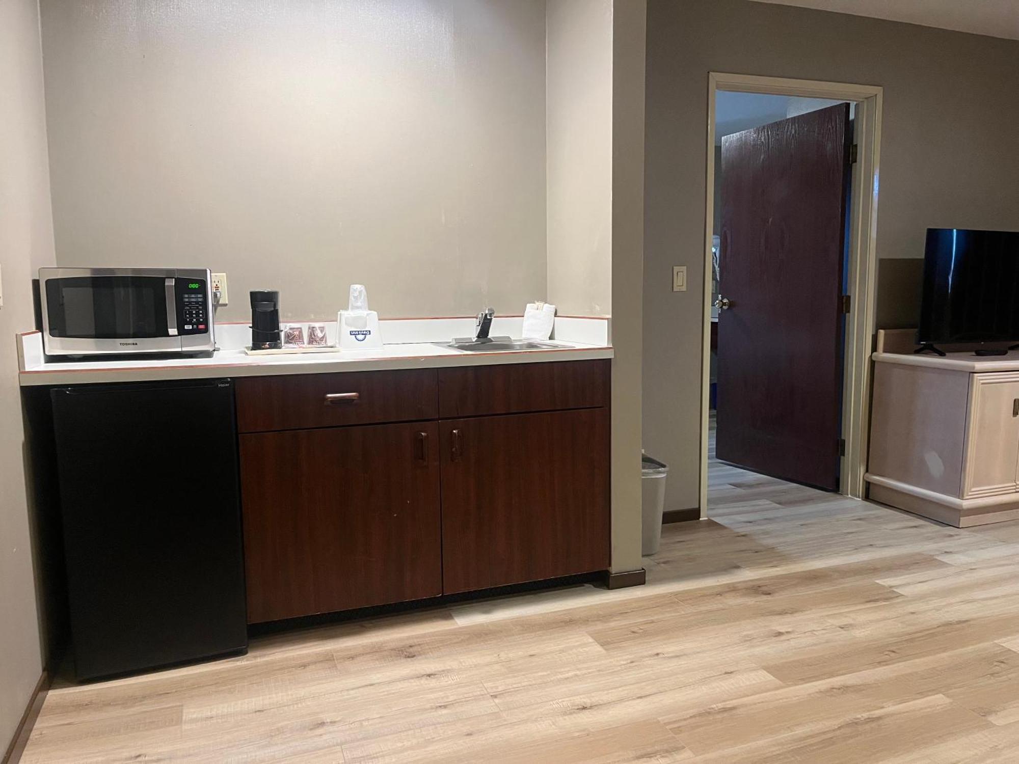 Days Inn By Wyndham Seatac Airport Ngoại thất bức ảnh